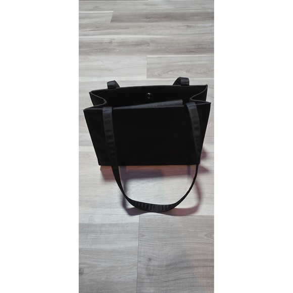 Kate Spade New York Black Shoulder Bag Logo Accent Inner Pockets Matching Pouch - Picture 5 of 11